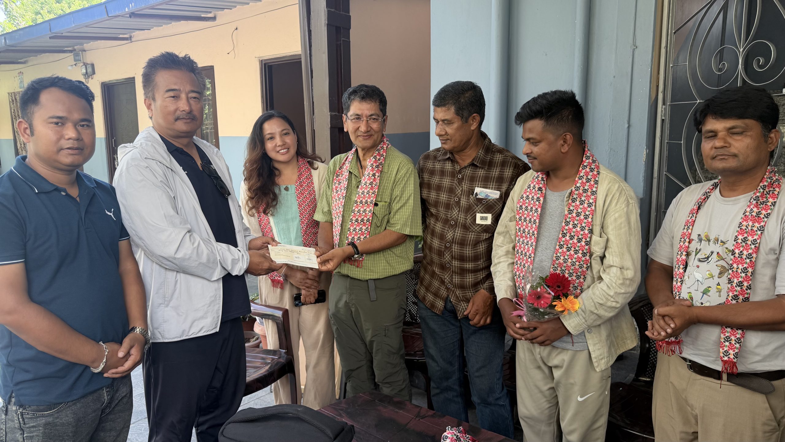 फोटो पत्रकार संघ कास्कीको अक्षयकोषमा वरिष्ठ फोटो पत्रकार सुदर्शन रञ्जितद्वारा ६३ हजार प्रदान